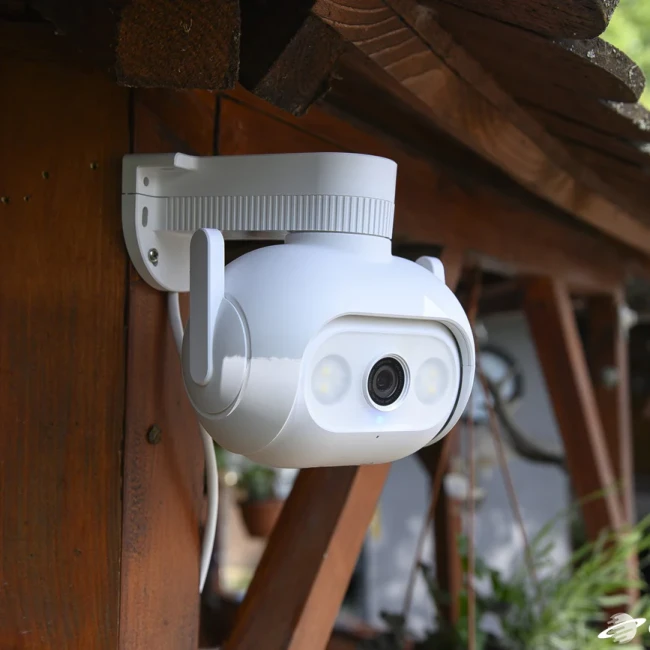 Камера наружного наблюдения iMiLAB EC5 (CMSXJ55A), 3Мп/1296p, WI-FI/LAN, прожектор+сирена Камера наружного наблюдения iMiLAB EC5 (CMSXJ55A), 3Мп/1296p, WI-FI/LAN, прожектор+сирена