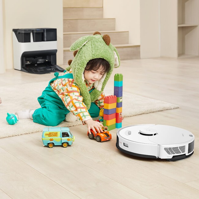 Пылесос-робот с базой самоочистки Roborock self-cleaning sweeping and mopping robot (G10S Pro), 5100Па/5200мАч
